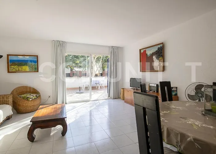 Con Piscina Y Aparcamiento En Playa De Aro