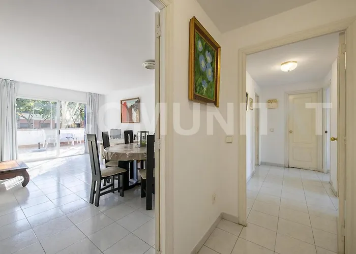 Con Piscina Y Aparcamiento En Playa De Aro