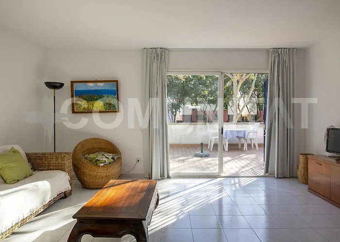 Con Piscina Y Aparcamiento En Playa De Aro *