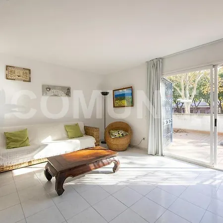 Con Piscina Y Aparcamiento En Playa De Aro Apartment Platja d'Aro
