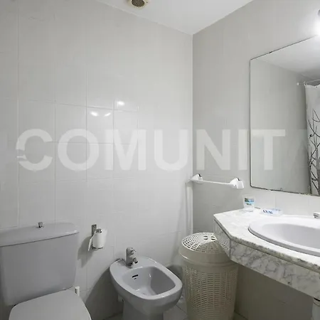 Apartment Con Piscina Y Aparcamiento En Playa De Aro